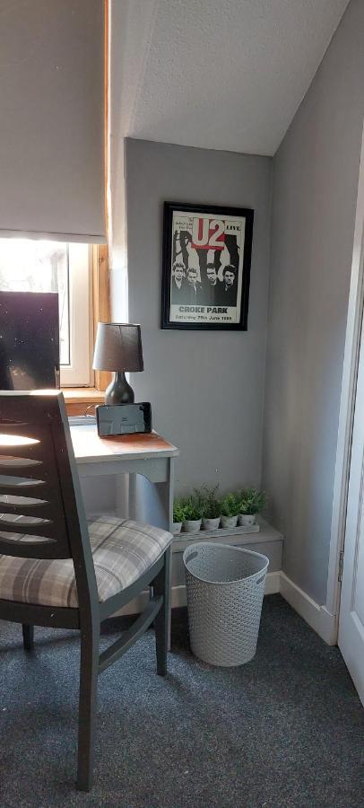 Riverbank Guesthouse Инвернесс Экстерьер фото