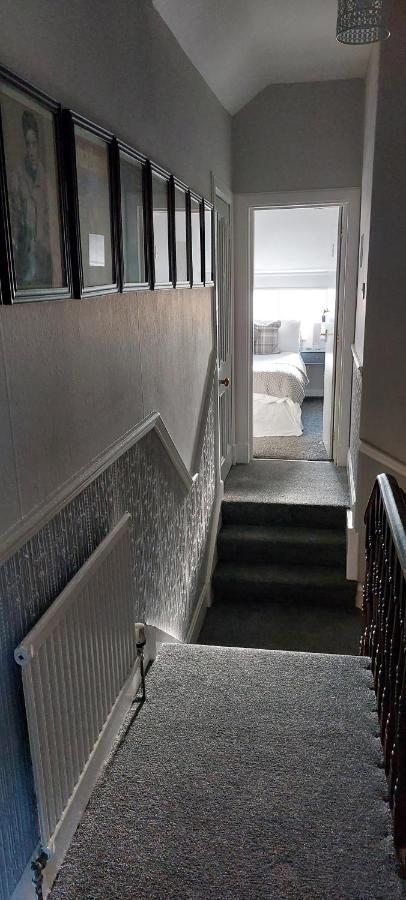Riverbank Guesthouse Инвернесс Экстерьер фото
