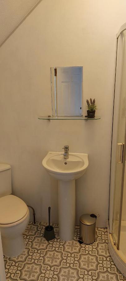 Riverbank Guesthouse Инвернесс Экстерьер фото